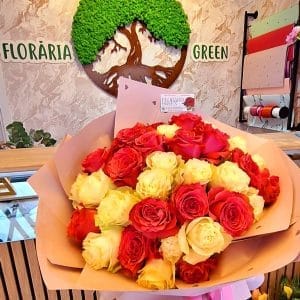 buchet trandafiri