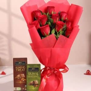 Buchet cu 11 trandafiri roșii și cutie de ciocolată – livrare la domiciliu Focșani