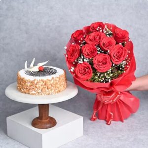 Buchet 11 trandafiri roșii și tort 1 kg | Florărie Focșani – livrare la domiciliu
