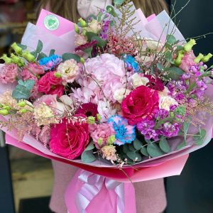 Buchet elegant de flori cu livrare în Focșani