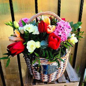 Cos floral hortensie gerbera 8 Martie Floraria Green